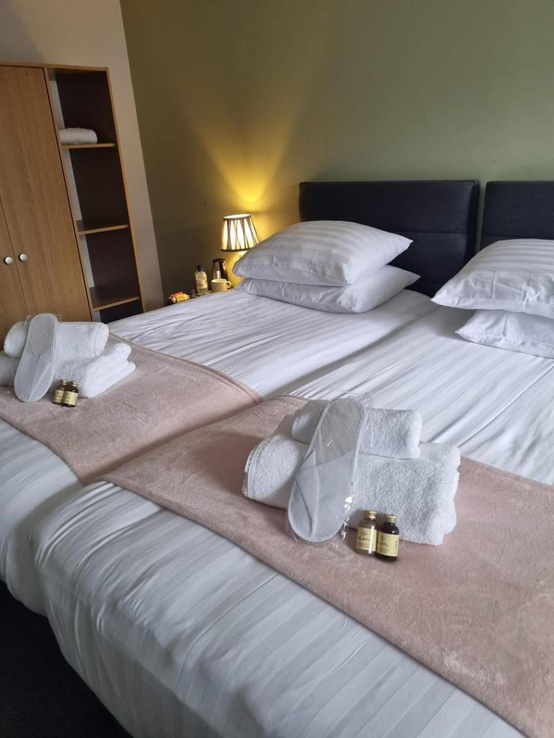 Heworth Inn And Rooms 요크 외부 사진